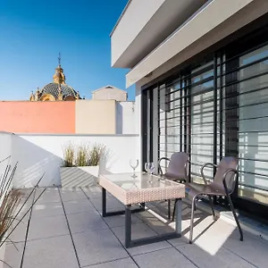 Attic With Terrace- 1bd 1bth- Corral Del Rey Seville
