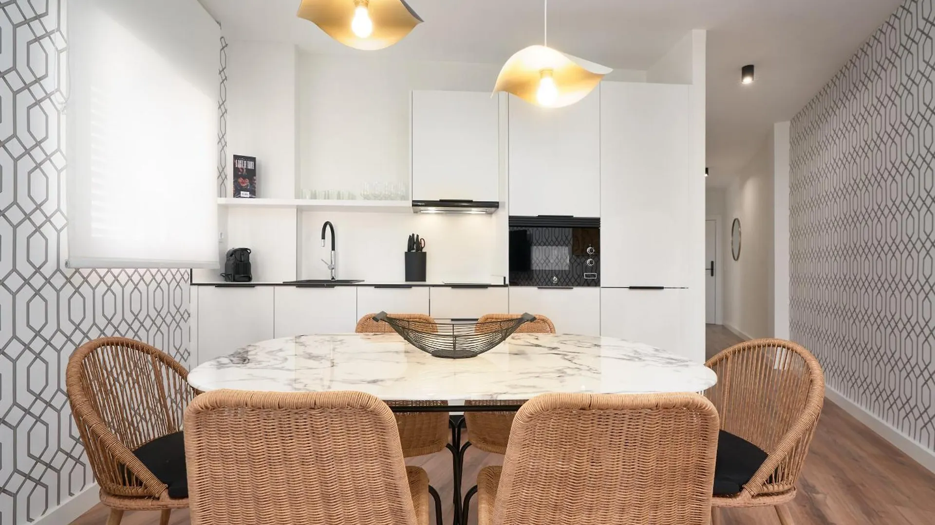 Sunn Amador De Los Rios, By Homing U Sevilla Apartman