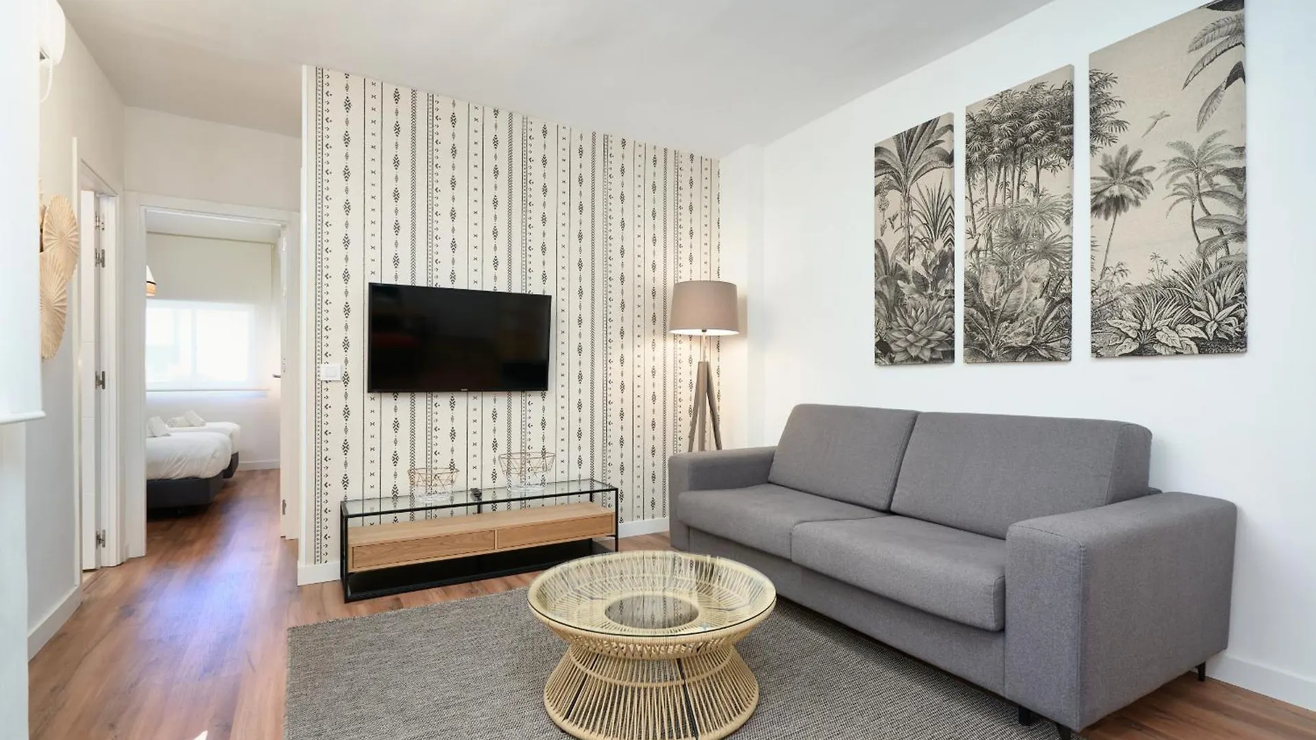 Sunn Amador De Los Rios, By Homing U Sevilla Apartman